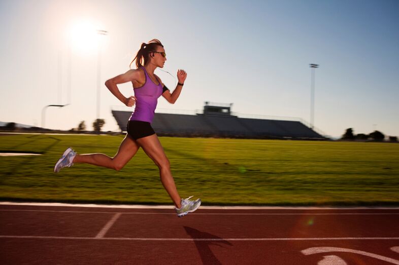 Sprint dobro posuši mišice in hitro obdela problematična področja telesa